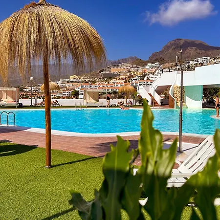Astra * Costa Adeje (Tenerife)