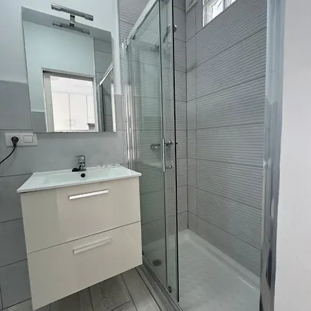 Astra Apartment *